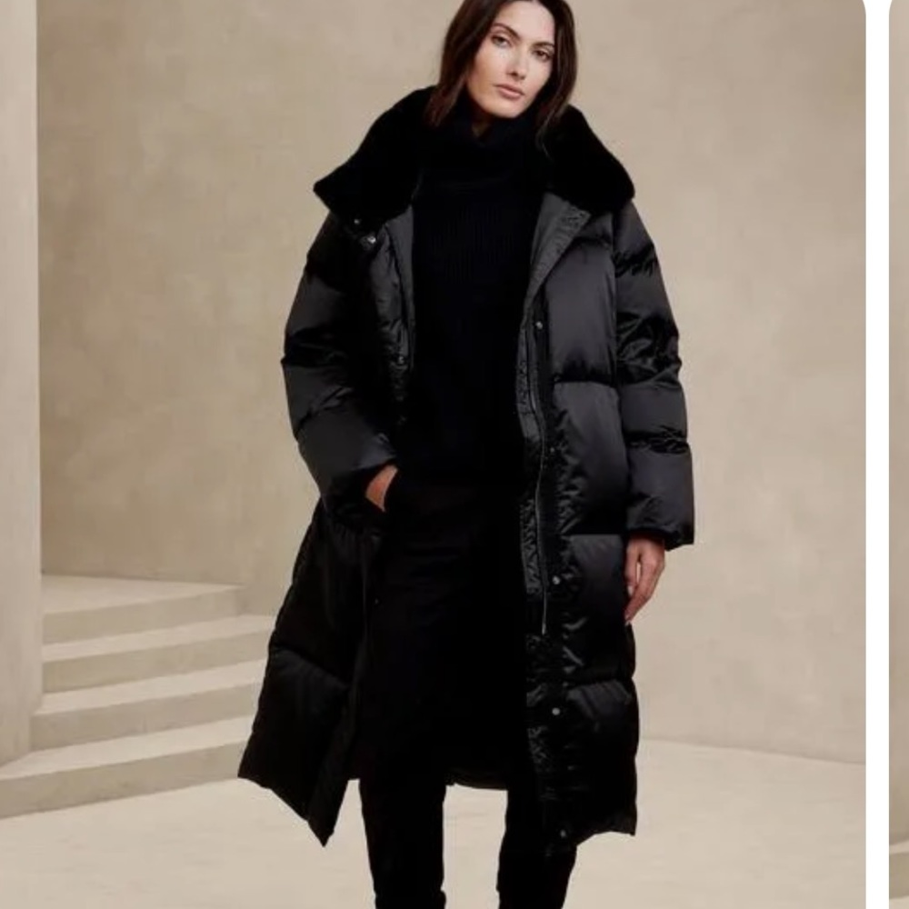 Banana republic long puffer S